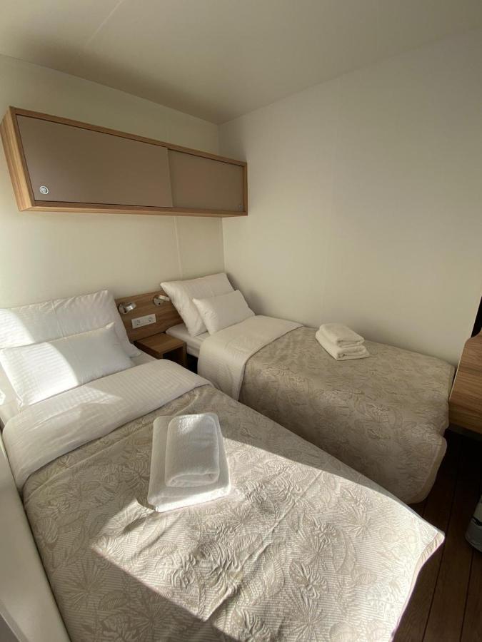 Mobile Homes Adriatic , Campsite Porton Biondi -Rovinj Exterior photo